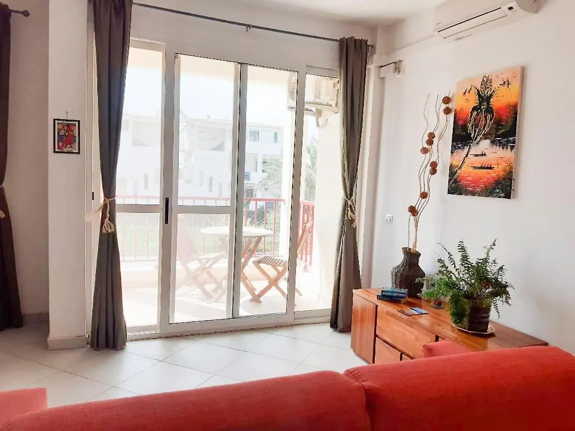 דירה סאל ריי App Raffaele Estoril Beach Free Wifi & Ac A Step Away From The Sea